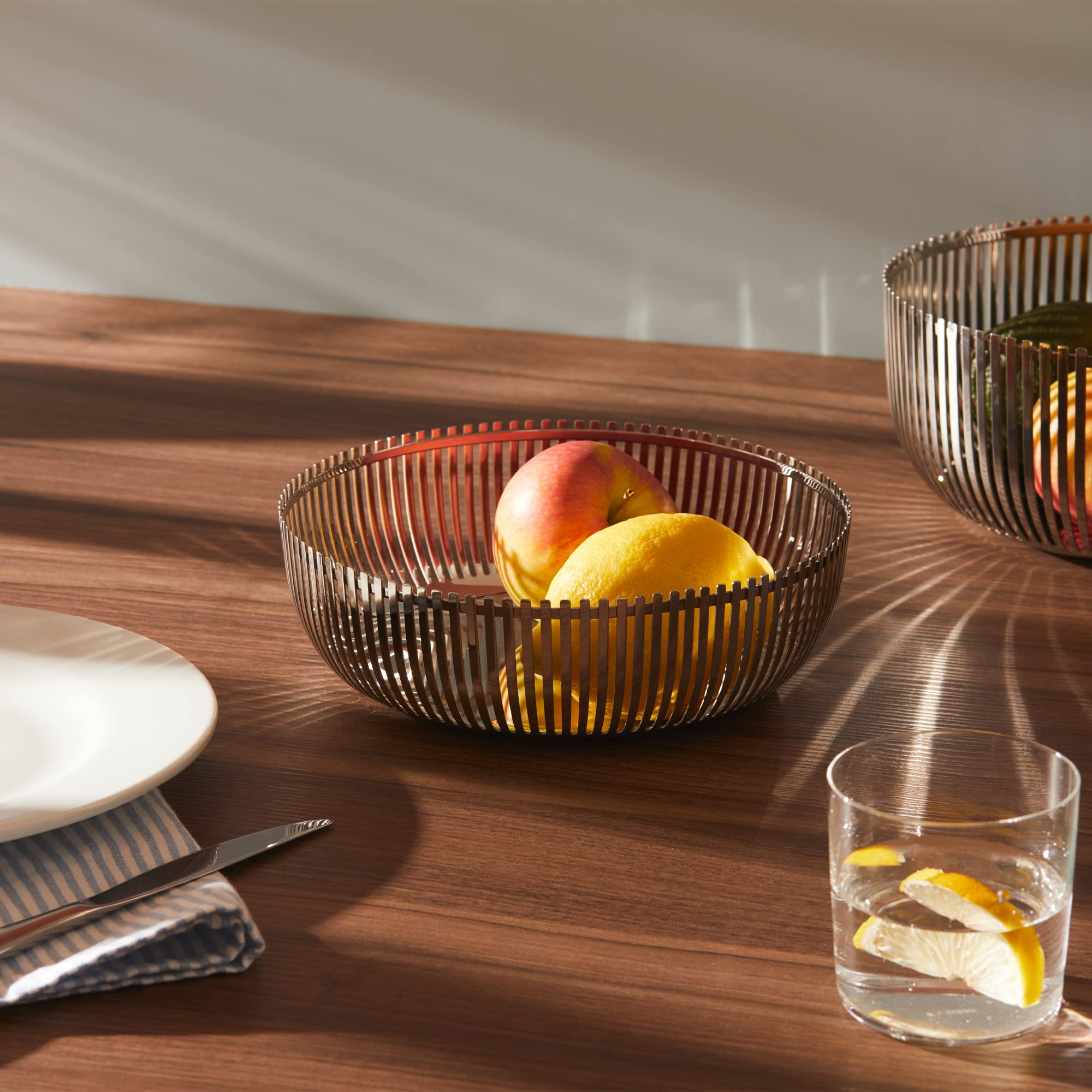 Amazon｜【正規輸入品】 ALESSI アレッシィ PCH02 バスケット 23cm